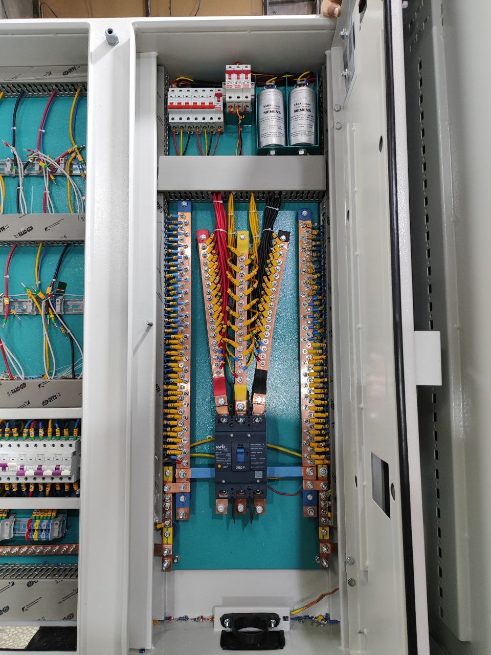 راهنمای جامع نگهداری تابلو برق‌های صنعتی